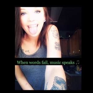 Meet your Posher, Kaitlin